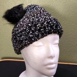 Crotched toboggan,  soft yarn.